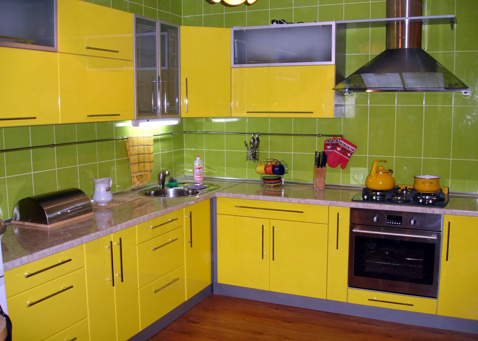 Кухня Желтый
